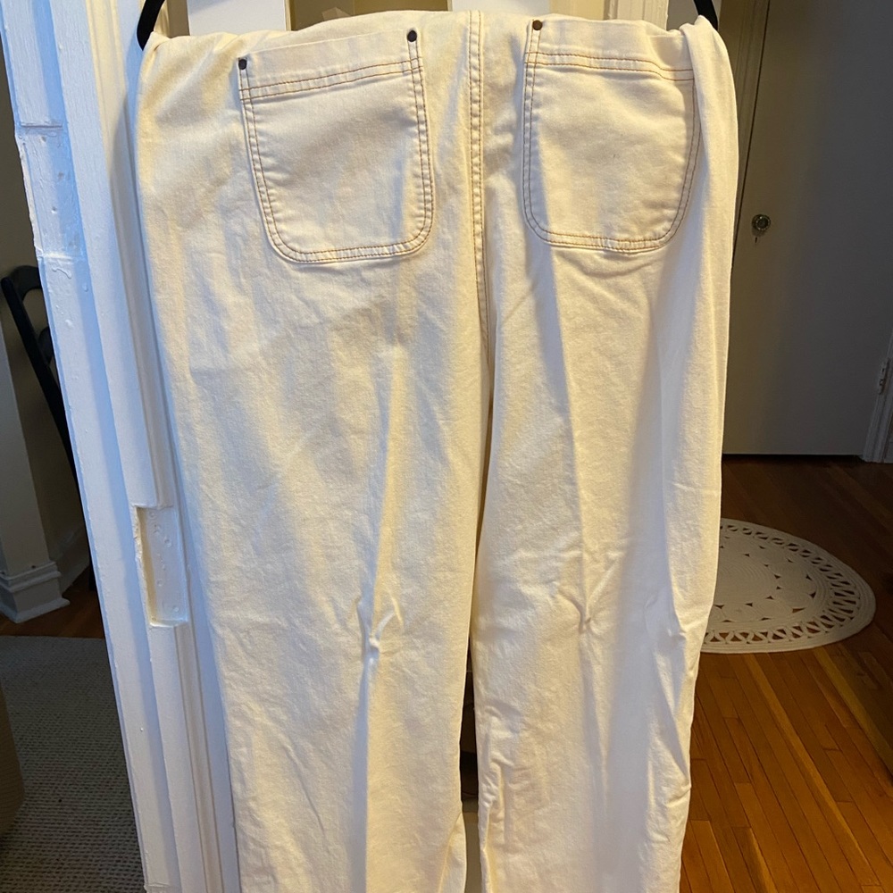 Boden White Wide Leg Jeans - LIKE NEW! - Picture 4 of 5